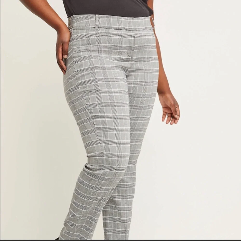 Lane Bryant  high rise  dress Pant size 26 L - Picture 3 of 11